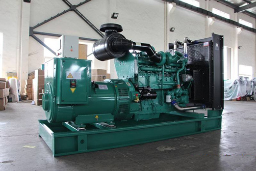 恩平320kw康明斯柴油发电车出租组图片 恩平320kw康明斯柴油发电车出租组图片